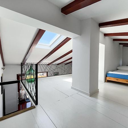 Seaside Apartments Petar Кърк Екстериор снимка