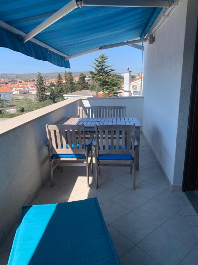 Seaside Apartments Petar Кърк Екстериор снимка