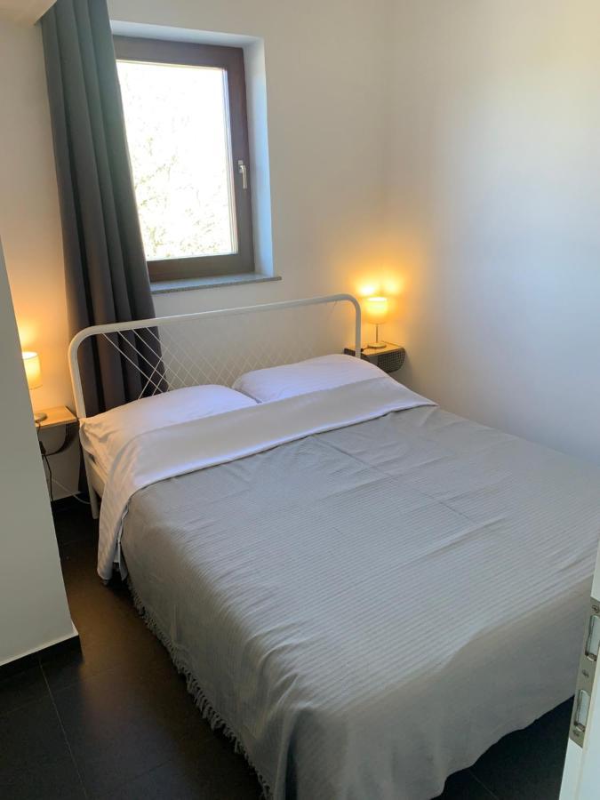 Seaside Apartments Petar Кърк Екстериор снимка