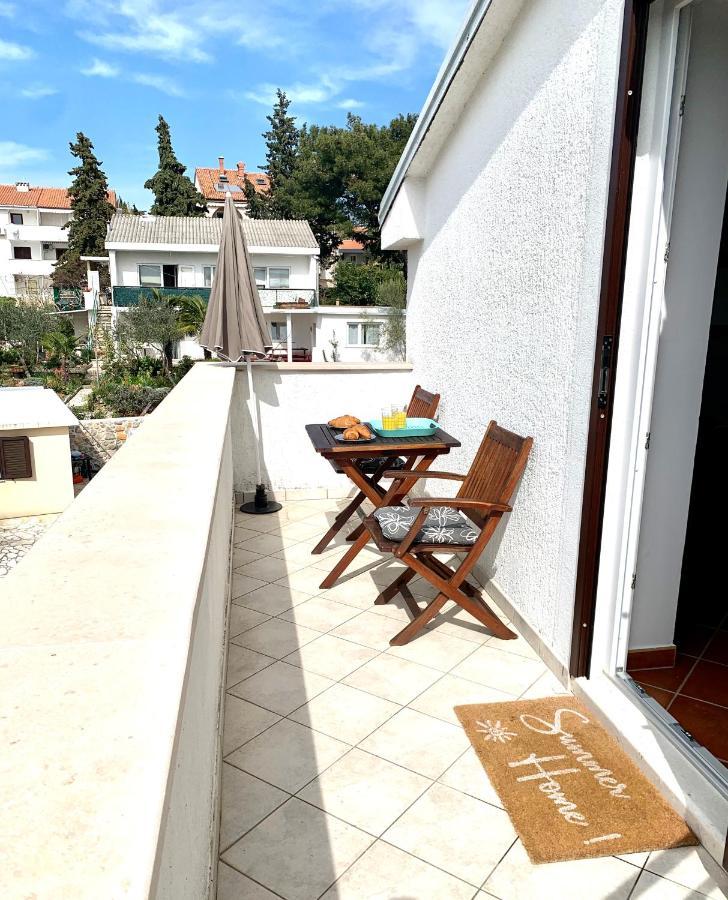 Seaside Apartments Petar Кърк Екстериор снимка