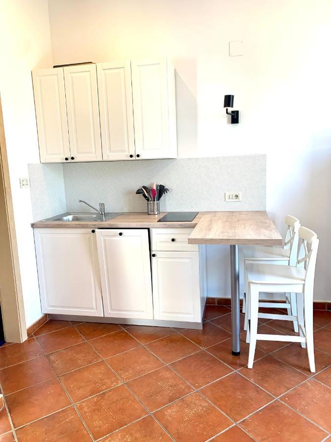 Seaside Apartments Petar Кърк Екстериор снимка