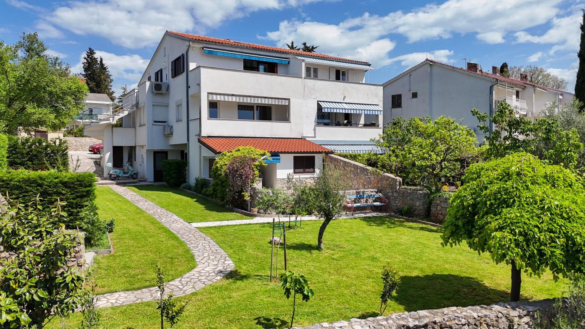 Seaside Apartments Petar Кърк Екстериор снимка