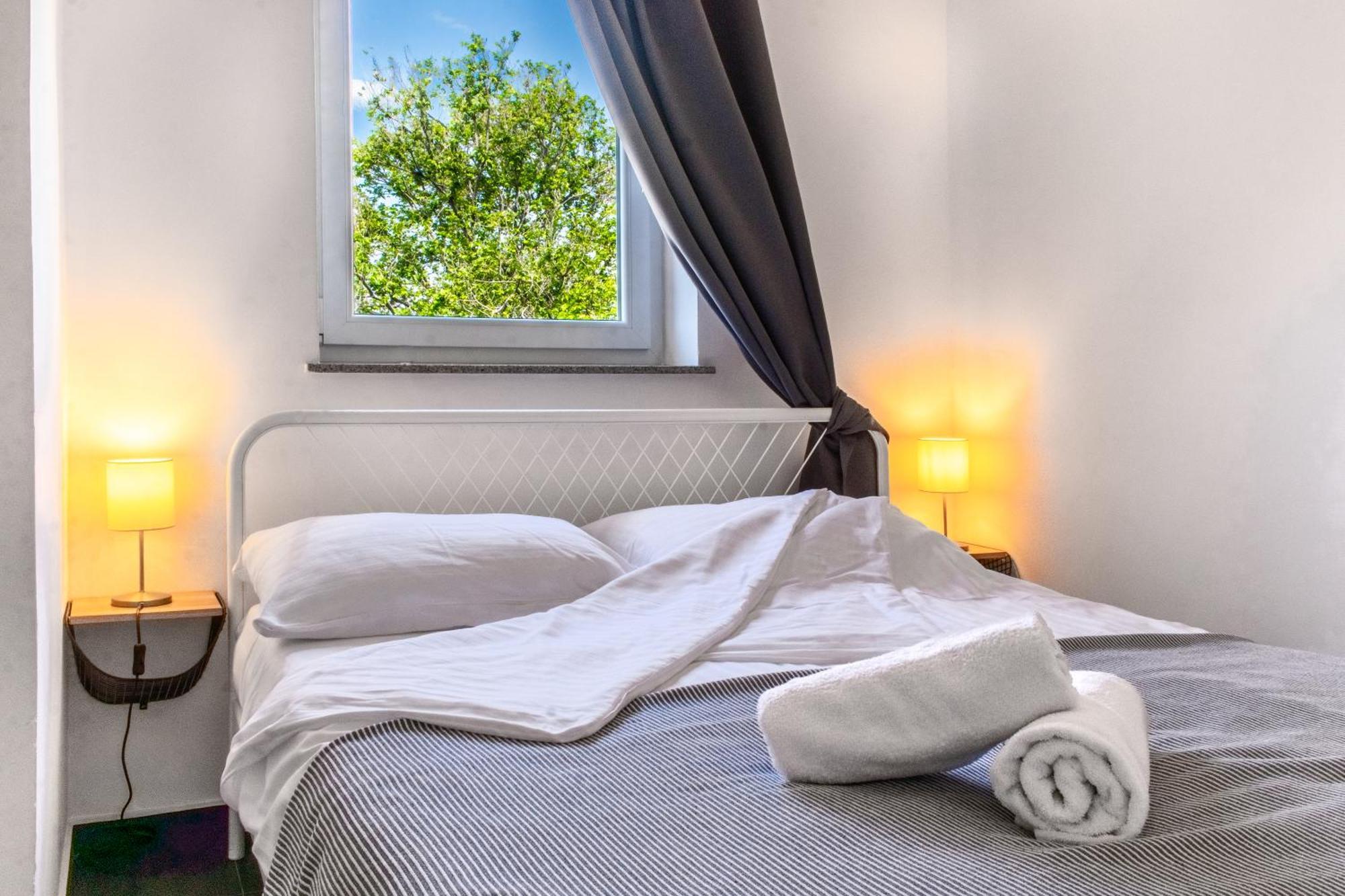 Seaside Apartments Petar Кърк Екстериор снимка